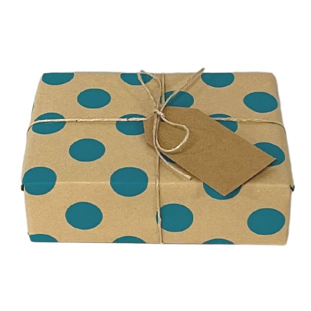 Gift Wrap & Personalised Tag